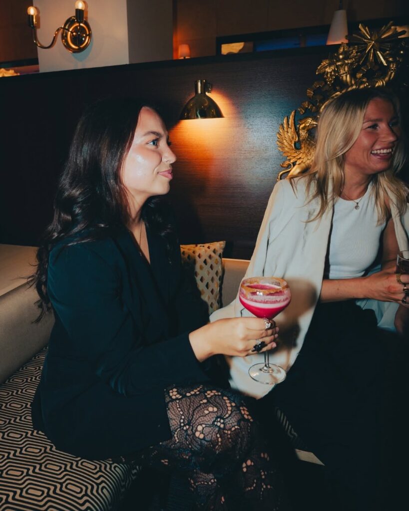 ystävänpäivä Teatterissa